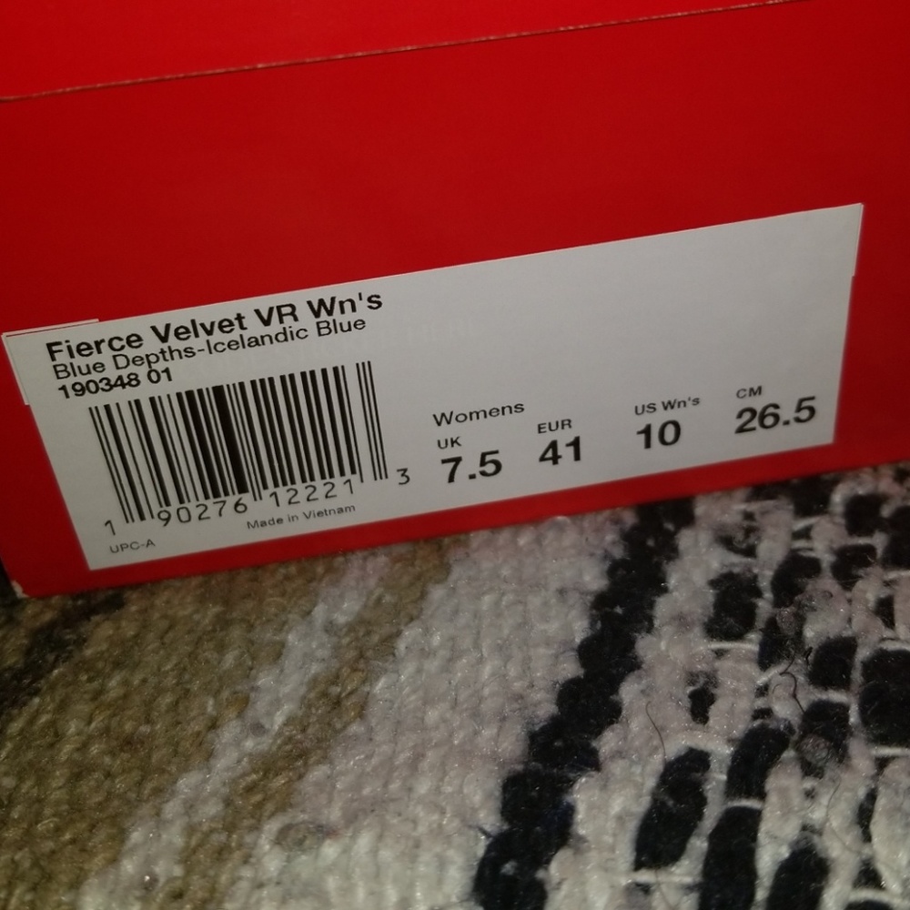 Puma  Fierce Velvet Womens Casual Shoe 